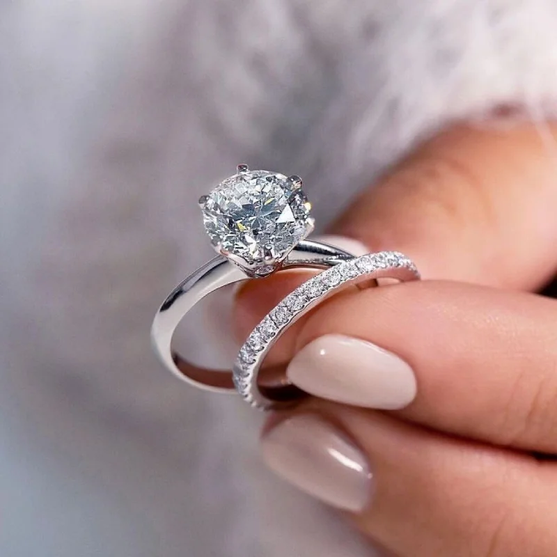 Round Diamond Engagement Ring Dallas