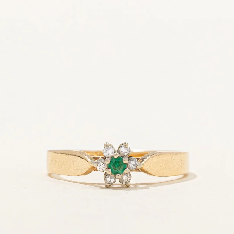 High Set Diamond & Emerald Ring | 0.06ctw, 0.04ct | SZ 5.75 |