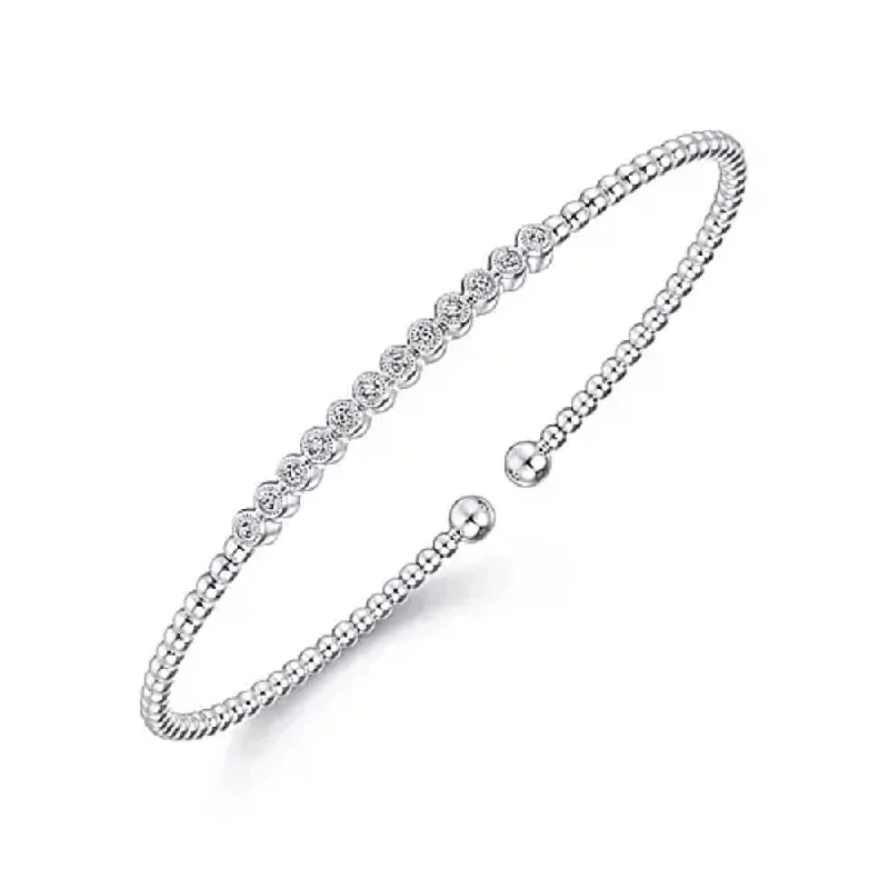 Bujukan 12 Diamond Bar Bracelet